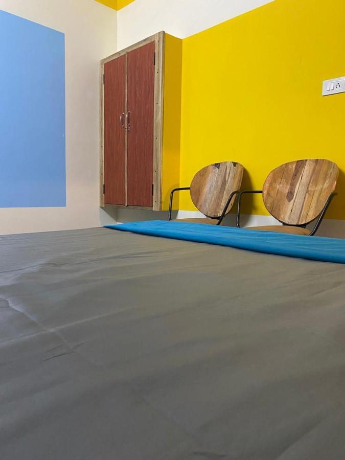 Unearth Hostel Όρβιλ Εξωτερικό φωτογραφία