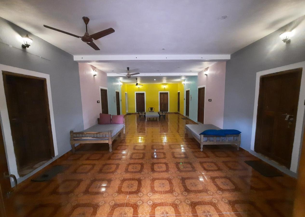Unearth Hostel Όρβιλ Εξωτερικό φωτογραφία
